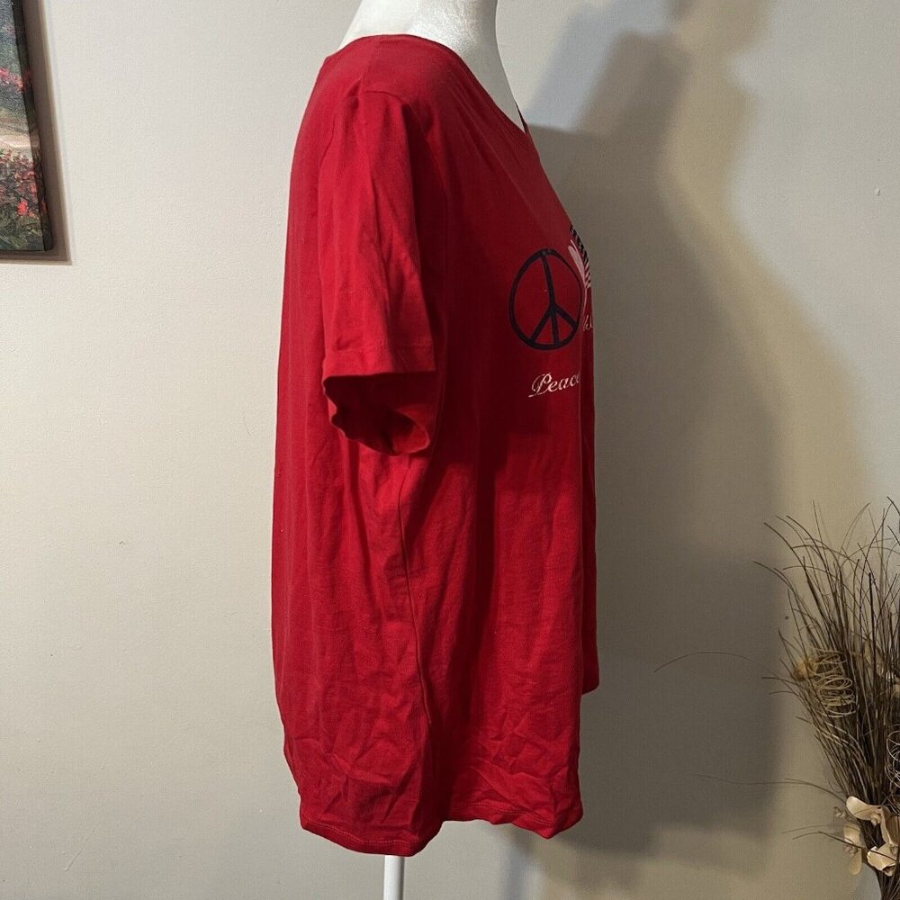 American Summer Women Red Tshirt Size XL 16/18 Peace Love USA Flag Heart NWT - Picture 2 of 12